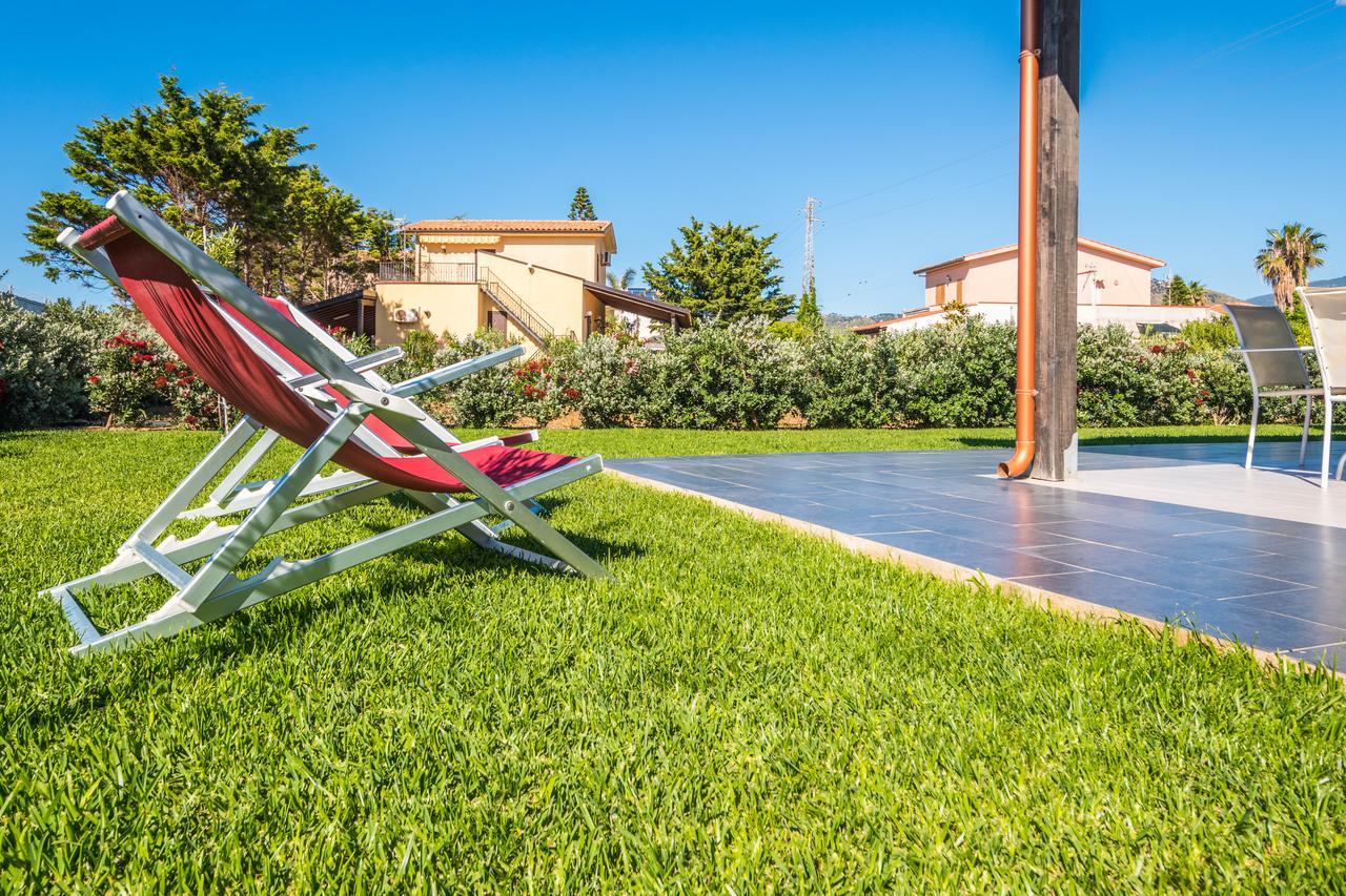 Villa Pasquale...Immersa Nella Tranquillita' Lascari Luaran gambar
